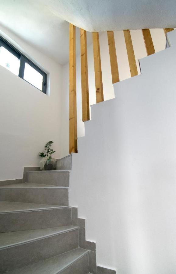 Nick And Helen Apartment Perivolia  Ngoại thất bức ảnh