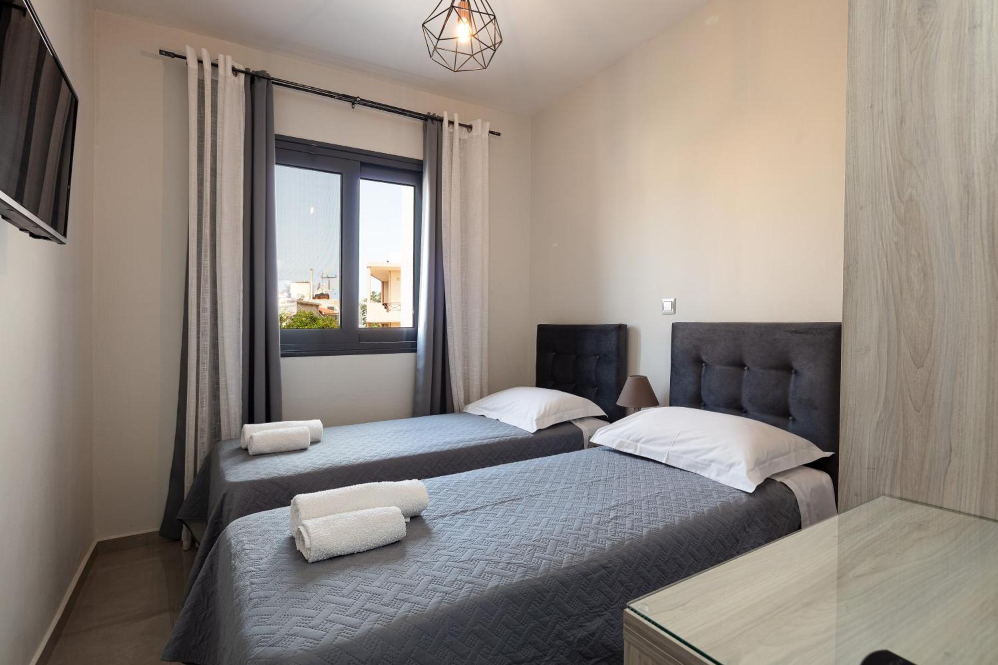Nick And Helen Apartment Perivolia  Ngoại thất bức ảnh
