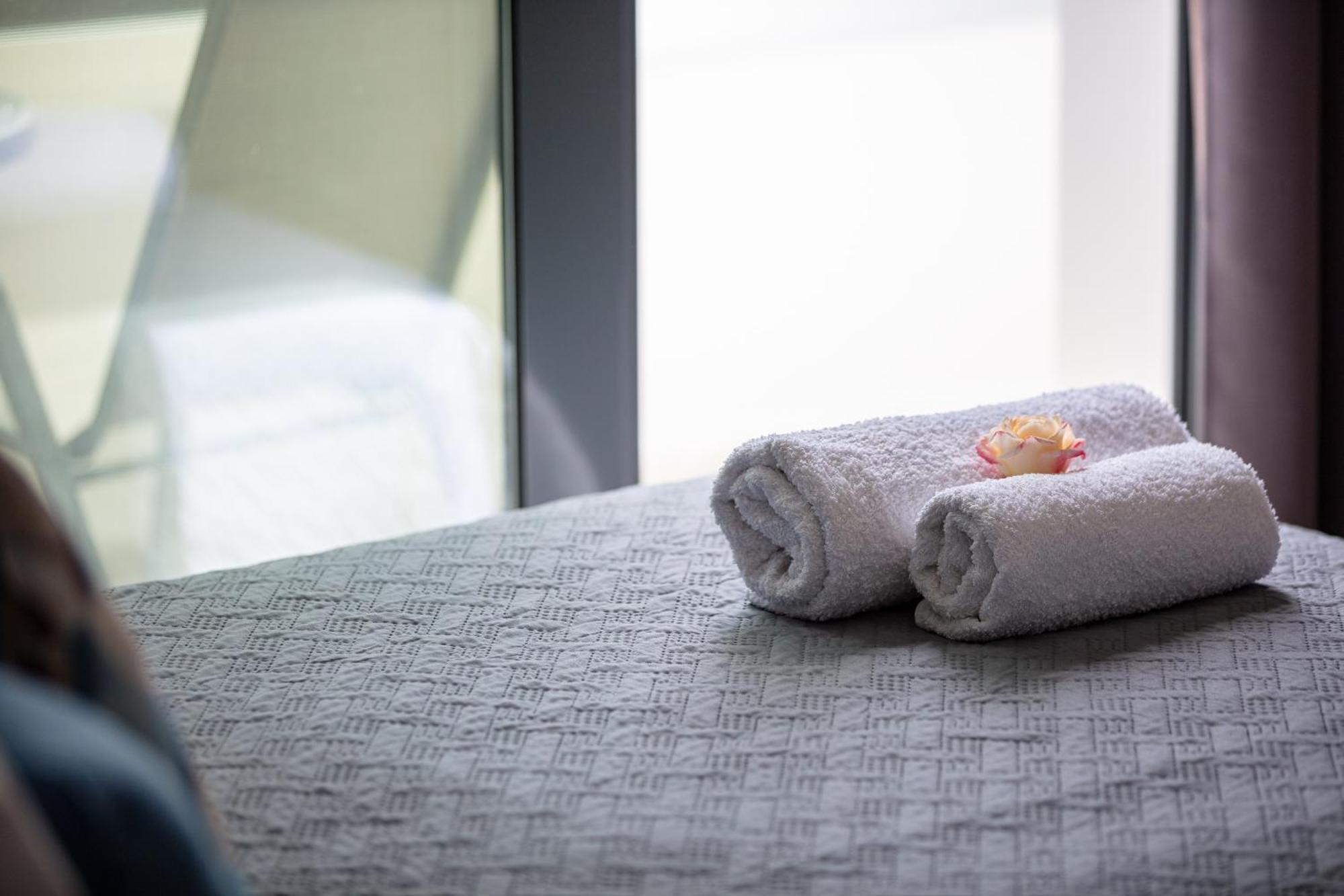 Nick And Helen Apartment Perivolia  Ngoại thất bức ảnh